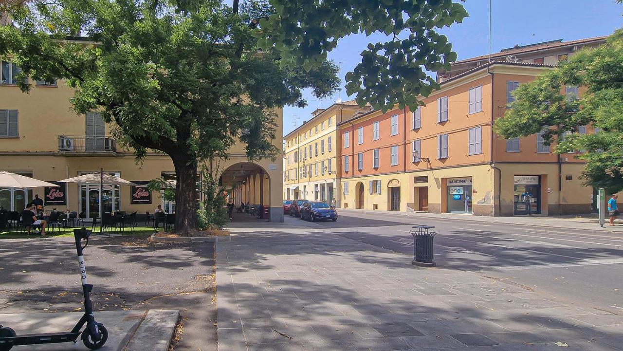 Alle Porte Del Centro - Guest House Reggio d'Emilie Extérieur photo